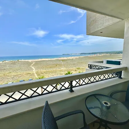 Apart-hotel Teos 4*
