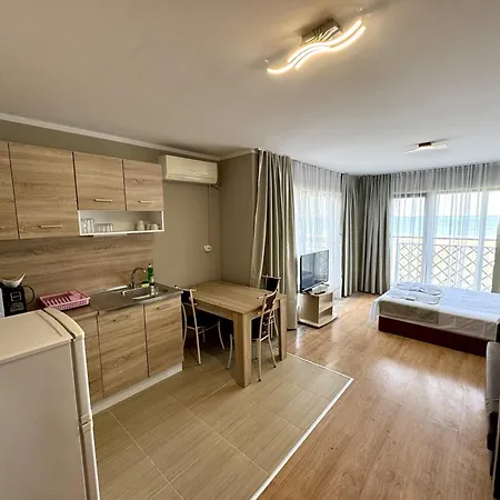 Teos 4* Primorsko