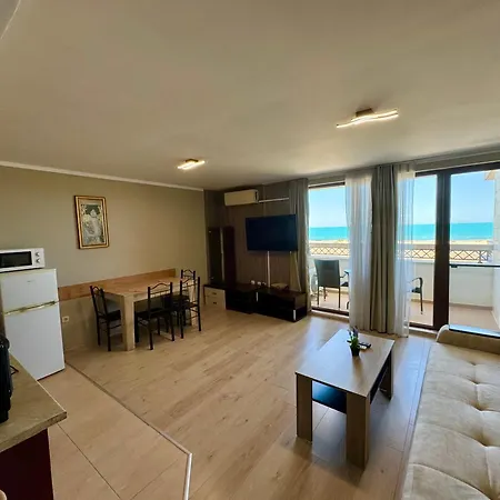 Hotel de apartamente Teos