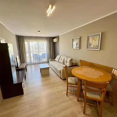 Teos Aparthotel