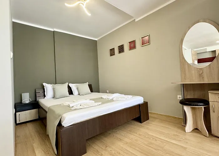 Teos Aparthotel 4*